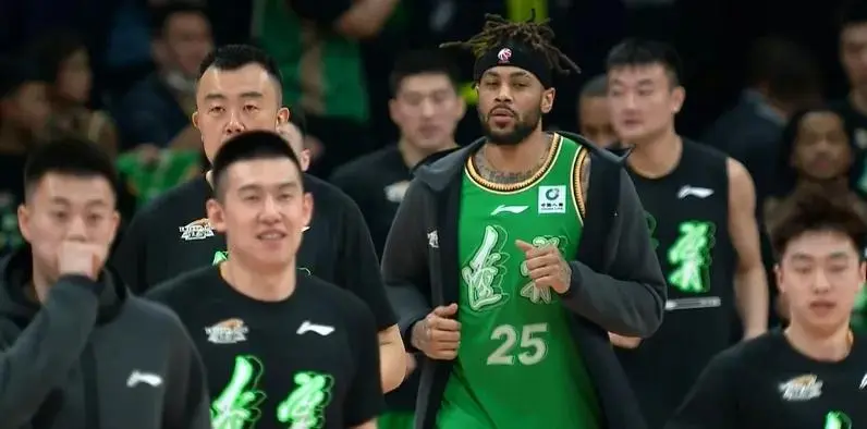 回顾辽宁王朝时代落幕：张镇麟郭艾伦离队 仅剩赵继伟少数核心坚守