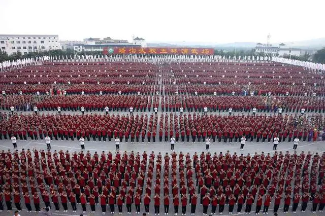 国际拳联在中国以壮观的快闪活动庆祝国际拳击日