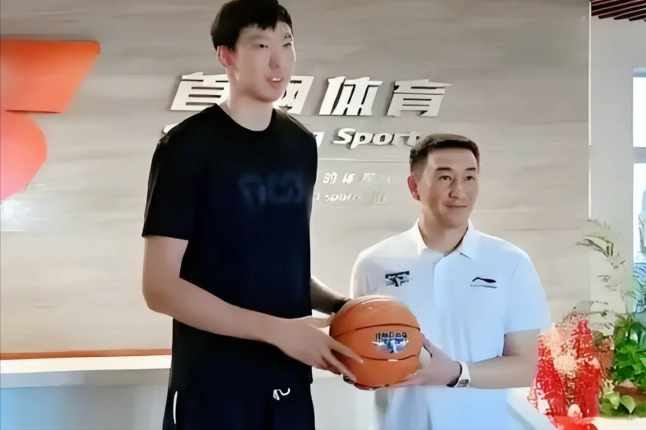 张云松另辟蹊径三顶薪一个没走，三年合同拿下国字号后卫核心赵睿