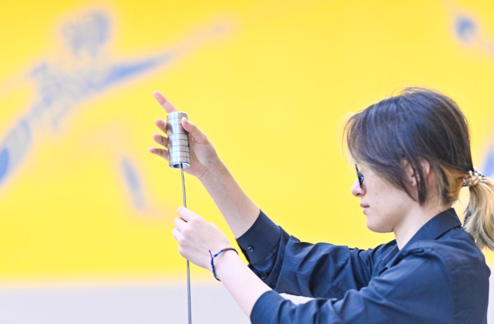 图片新闻｜2025年重庆市青少年击剑锦标赛激情开赛