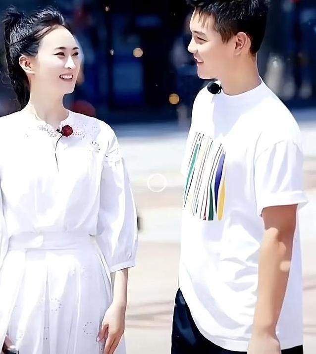 王艳儿子19岁逆袭，身材变型男惊呆众人，你猜他咋做到的？