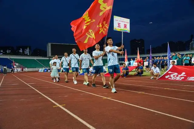 “随超”来了！“炎炎杯”2025年随州市男子足球联赛开赛！
