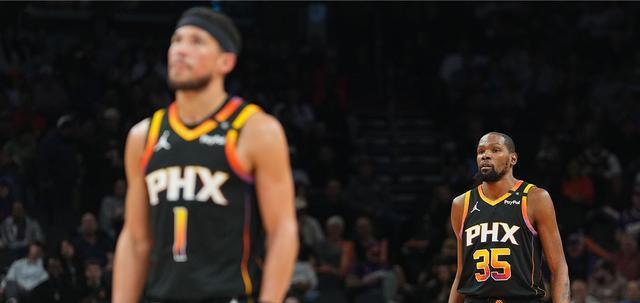 有意思，珀金斯认为，太阳队最近一直是NBA中最尴尬的球队