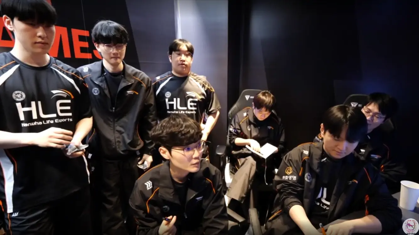 LCK：Chovy纯输出安妮助GenG击败T1！HLE拿到常规赛第二