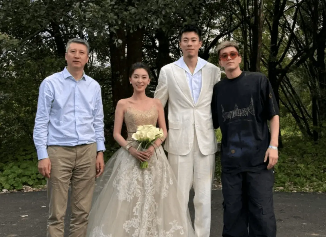 来时一分没花夺3冠1亚，走后留下一笔巨款，张镇麟对辽篮并无亏欠