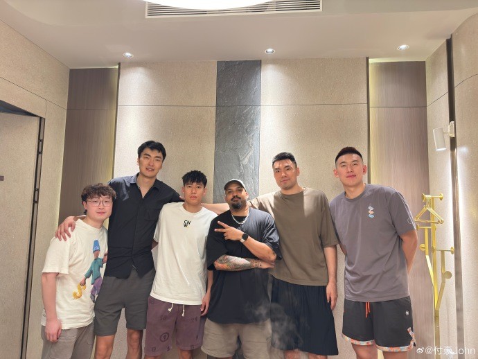 付豪告别张镇麟等队友：祝愿你们都能选好自己的路，开心顺利