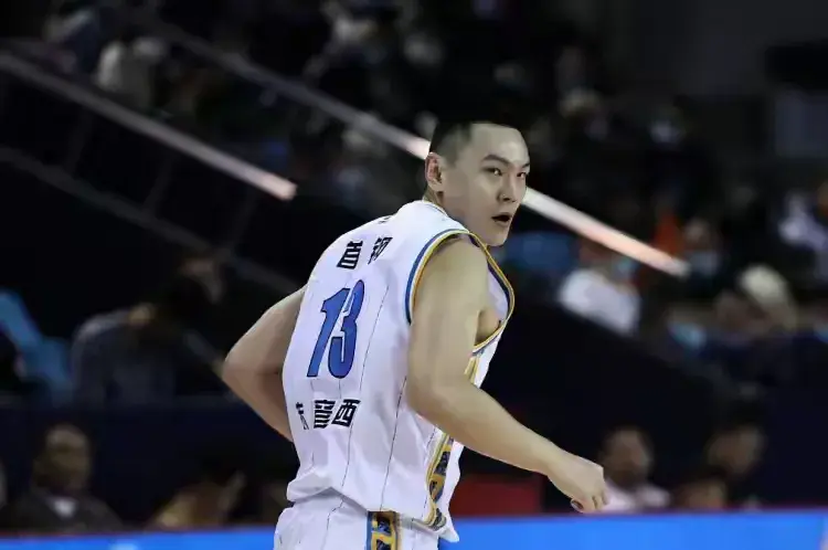 就在今天 8月31日早上 CBA北京首钢队传来曾凡博 张知垚 朱彦西消息