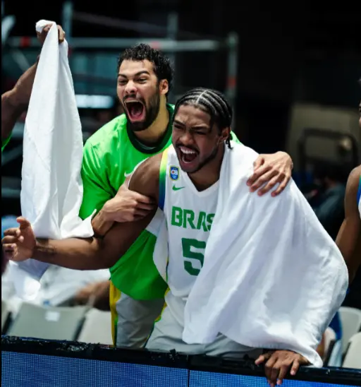 末节11分吹反攻号角：火箭旧将20+7逆转美国 巴媒认为他仍属NBA级别