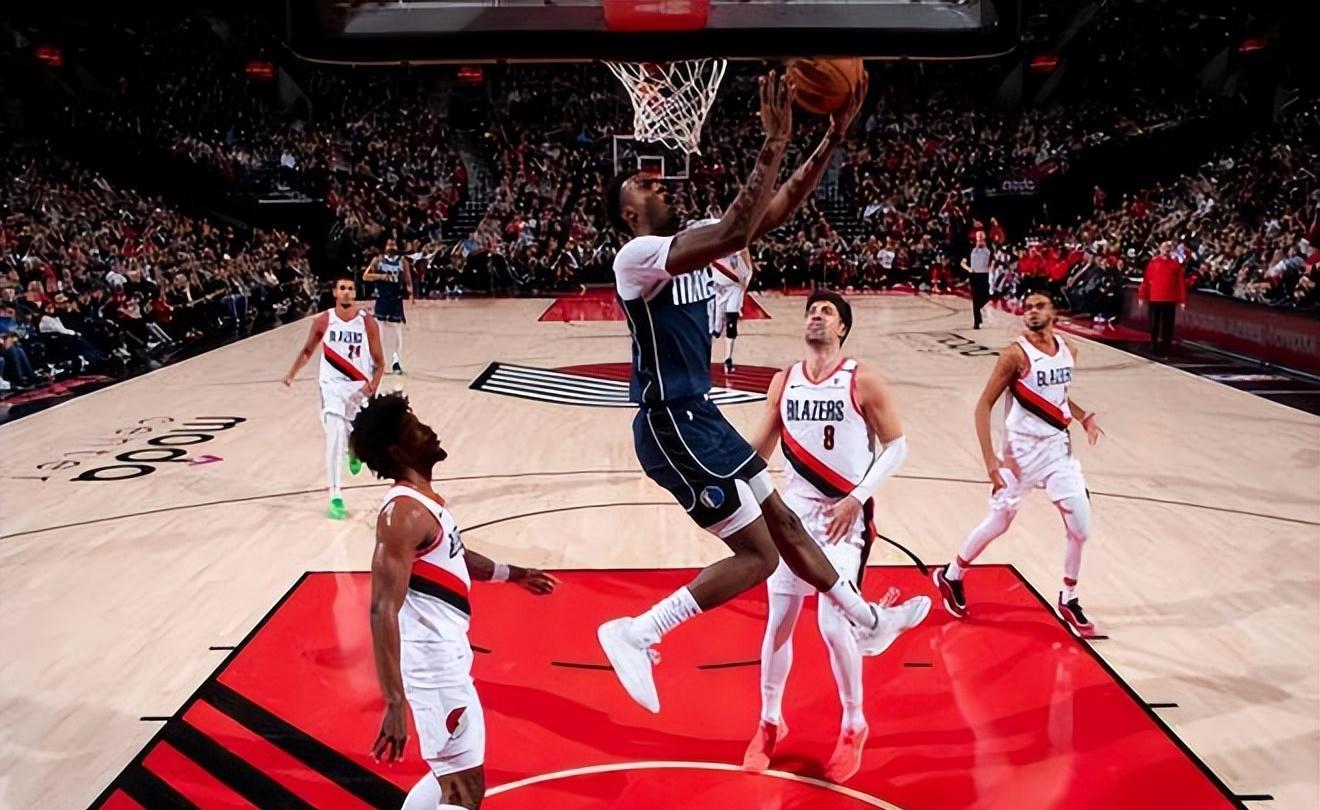 独行侠用延伸条款裁掉了锋线新星，但他们依然面临着一些麻烦？