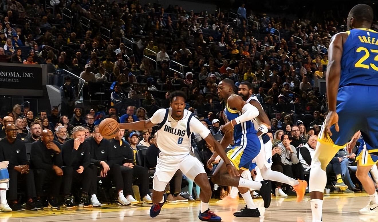 独行侠用延伸条款裁掉了锋线新星，但他们依然面临着一些麻烦？