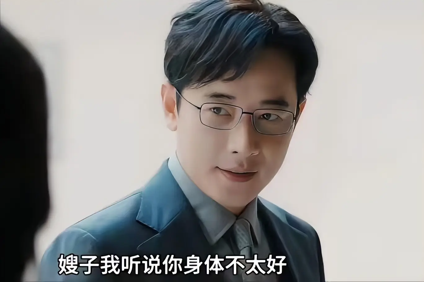 《目之所及》：郝美丽被同学霸凌后黑化，整容归来破坏情敌婚姻