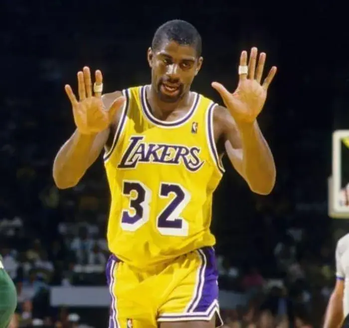 NBA两王、四个2都有谁，你认可吗？
