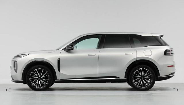 价格接近，都是插混中型SUV，长安启源Q07好还是宋L DM-i好？