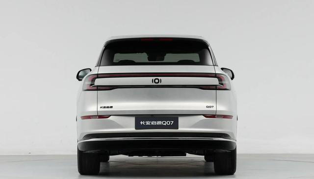 价格接近，都是插混中型SUV，长安启源Q07好还是宋L DM-i好？
