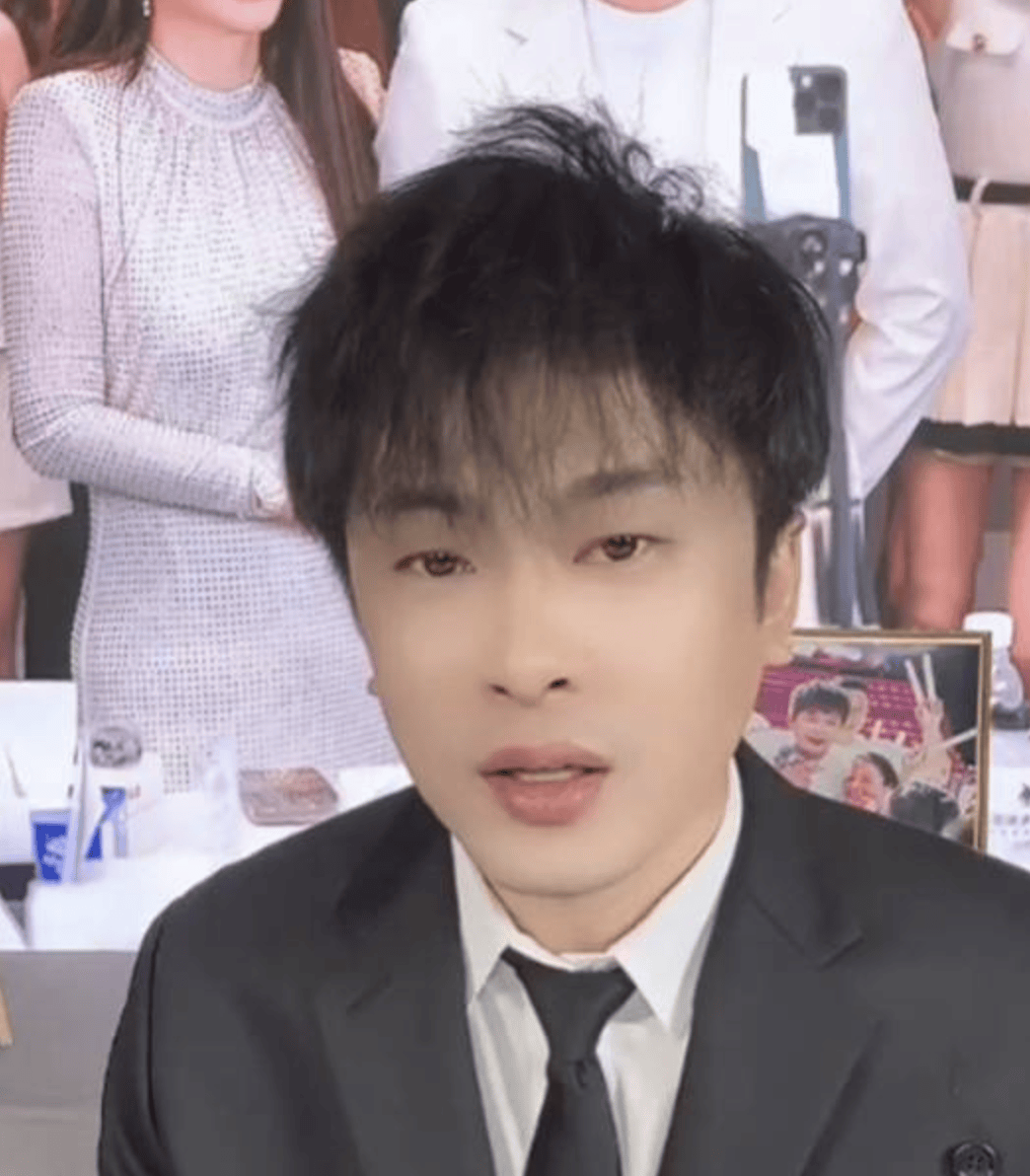 业内暗示辛巴确实出事，过段时间就会公布，员工也称团队遇到麻烦