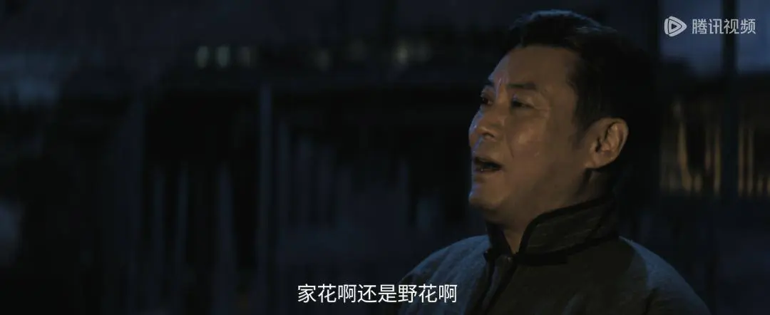 这“虎狼之词”！《归队》中的42岁蒋欣，上演“教科书式撩汉”