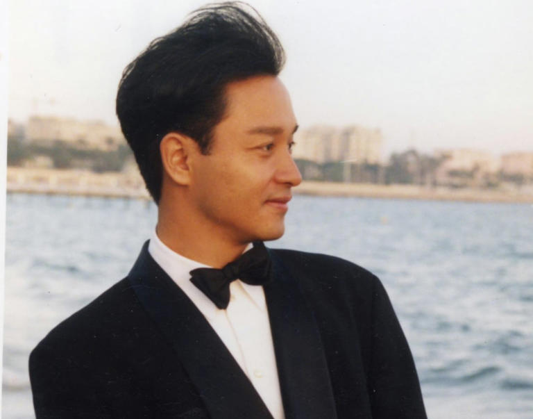 向太称张国荣非抑郁自杀，网友质疑消费逝者