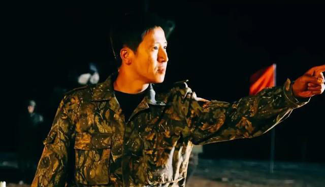 张国强：被前妻嫌穷，40岁二婚带子娶郭京飞前任，如今苦尽甘来