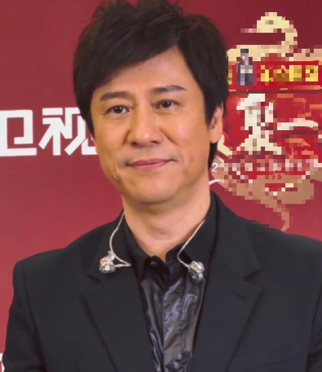 解晓东现状：定居安徽，陪九旬父亲安度晚年，57岁还出席商演赚钱