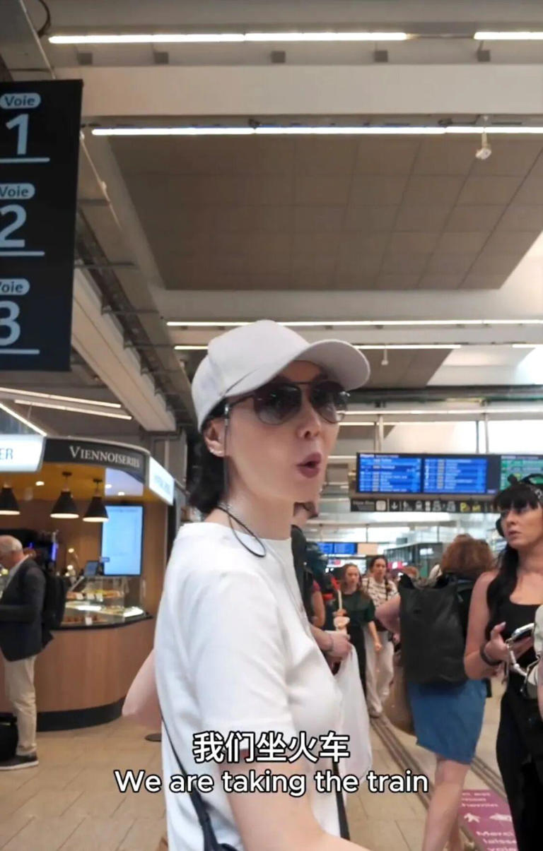 演员张曼玉的院子又火了，仅一鸡舍就圈粉百万，一看就不是摆拍！