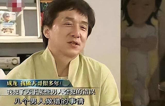 如今再看72岁林凤娇，与71岁成龙同框老到不敢认，蔡澜果然说对了