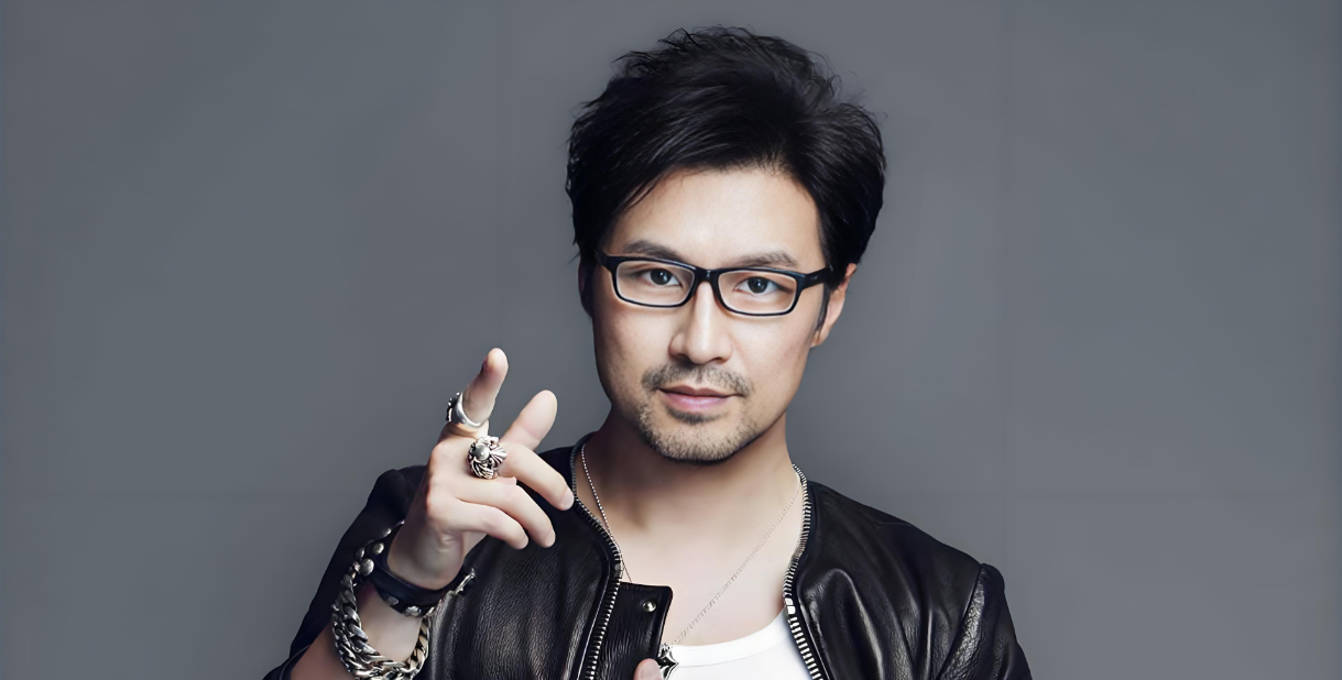 森林北晒出 “藏了多年” 的儿子！汪峰 6 孩重组家，责任成焦点！