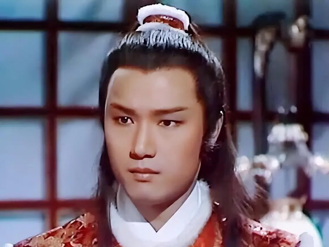 拍完戏就回家！长得风流倜傥却从不风流，这6位明星绝对是好男人