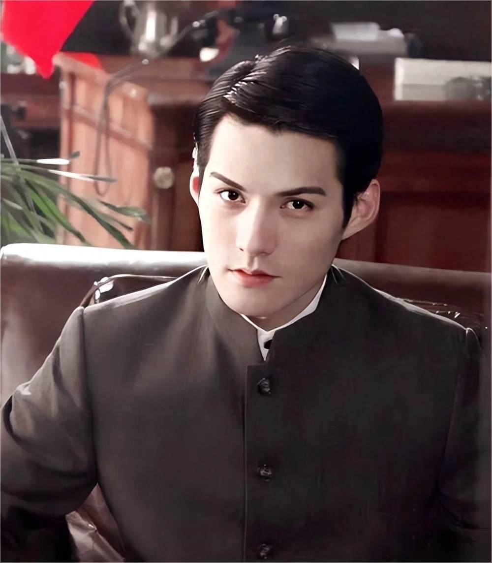 拍完戏就回家！长得风流倜傥却从不风流，这6位明星绝对是好男人