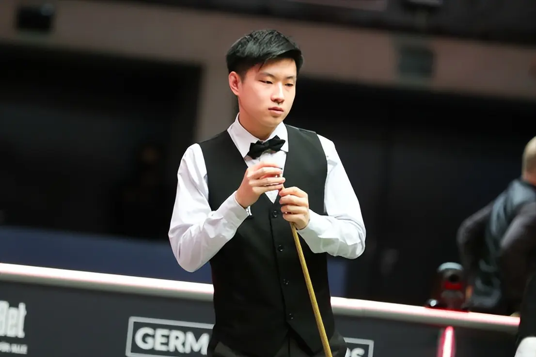 斯诺克最新战报：中国军团连续出局，前16仅6人晋级 丁俊晖挑大梁