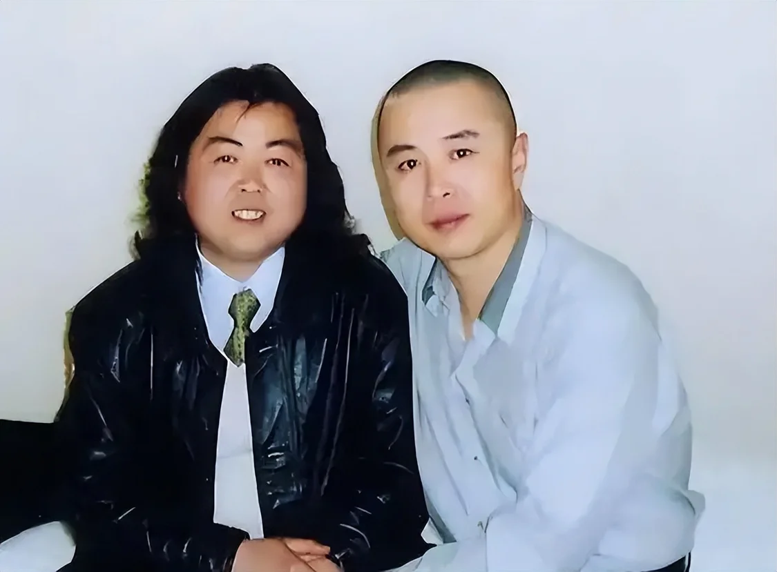 拍完戏就回家！长得风流倜傥却从不风流，这6位明星绝对是好男人