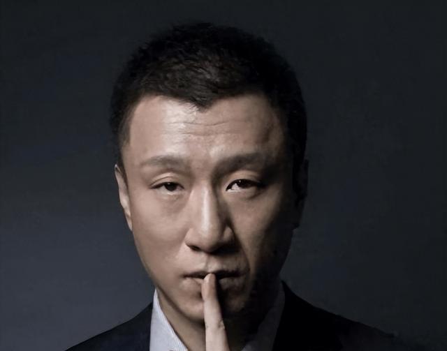 辛芷蕾得奖被前经纪人控诉，旧账翻出引热议，经纪人制度正在崩塌