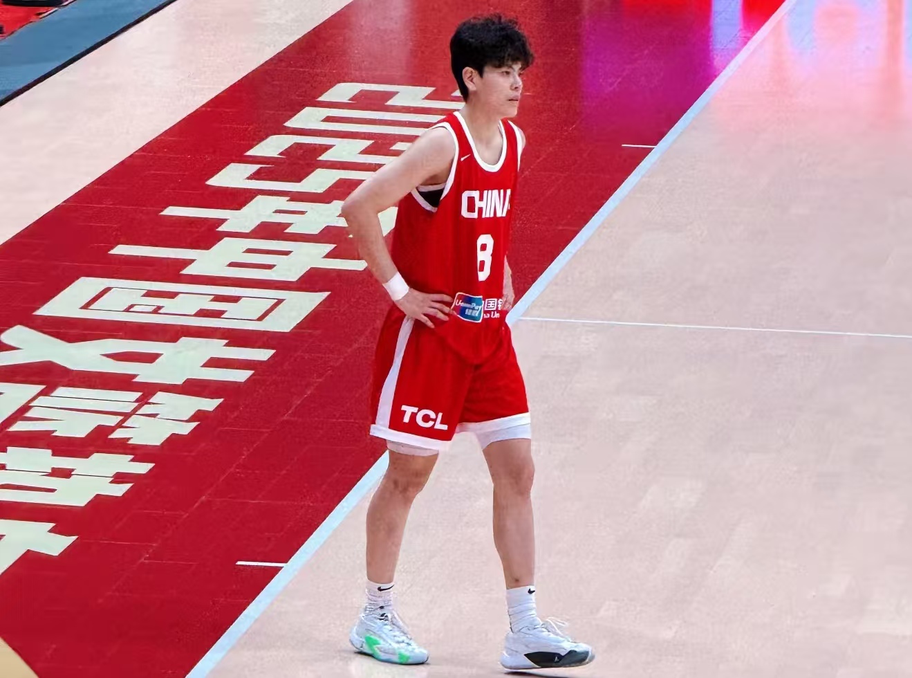 杨舒予 24 分钟狂砍 25 分！率中国女篮逆转，效率惊艳全场