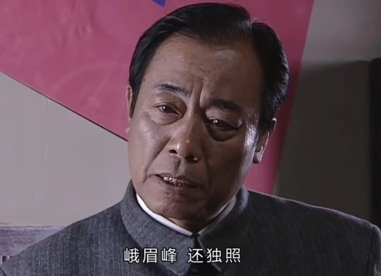 《潜伏》大结局：看懂这句话，才知吴敬中不戳破余则成身份的真相