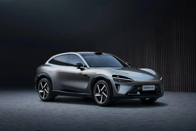 小米YU7首月跻身SUV销量榜前十，生态赋能开启互联网造车2.0时代采购|汽车产业|汽车配件|机加工蚂蚁智酷企业交流社群中心