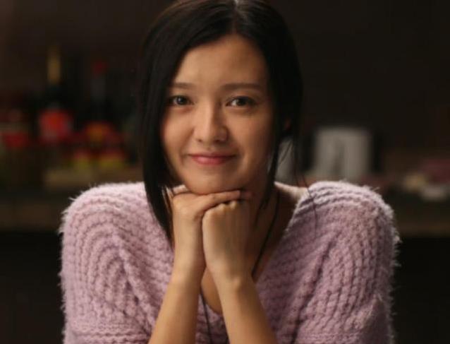 15次女主没红，傅晶低调演戏，48岁却活成圈内清流