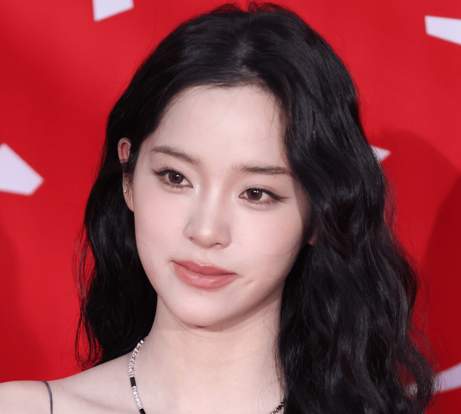 好尴尬！娜扎误发杨幂“丑照”，暴露对方侧脸短板，亮点不止一个