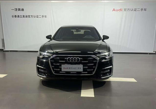 28万入手准新奥迪A6L，7.8秒破百，豪华感真值吗？