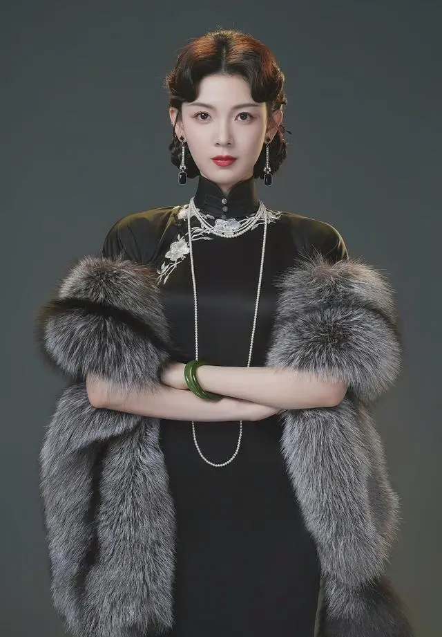 陈伟霆《九门》全阵容官宣，尹新月二月红换人 释小龙居然杀回
