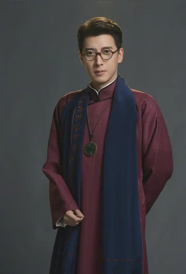 陈伟霆《九门》全阵容官宣，尹新月二月红换人 释小龙居然杀回