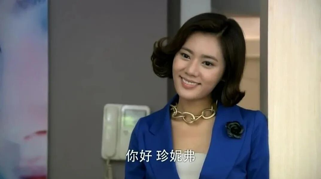 一个女人，在外人面前从不说家里这两件事，才是真的聪明，有远见