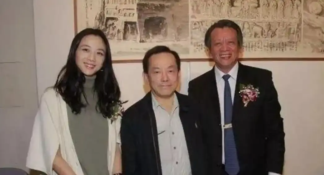 谢苗火到了国外，多伦多电影节《火遮眼》口碑大爆，坐等内地引进