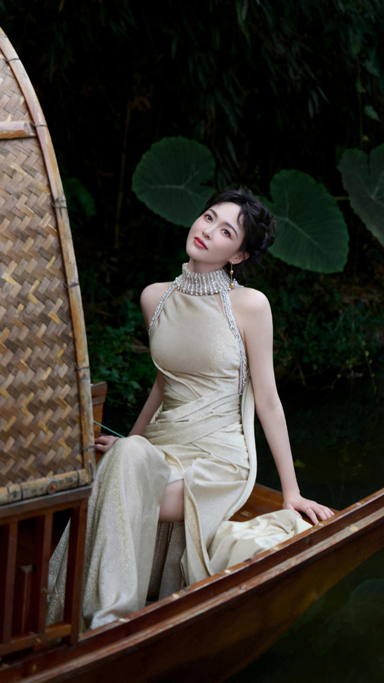 唐嫣美成东方古典画卷