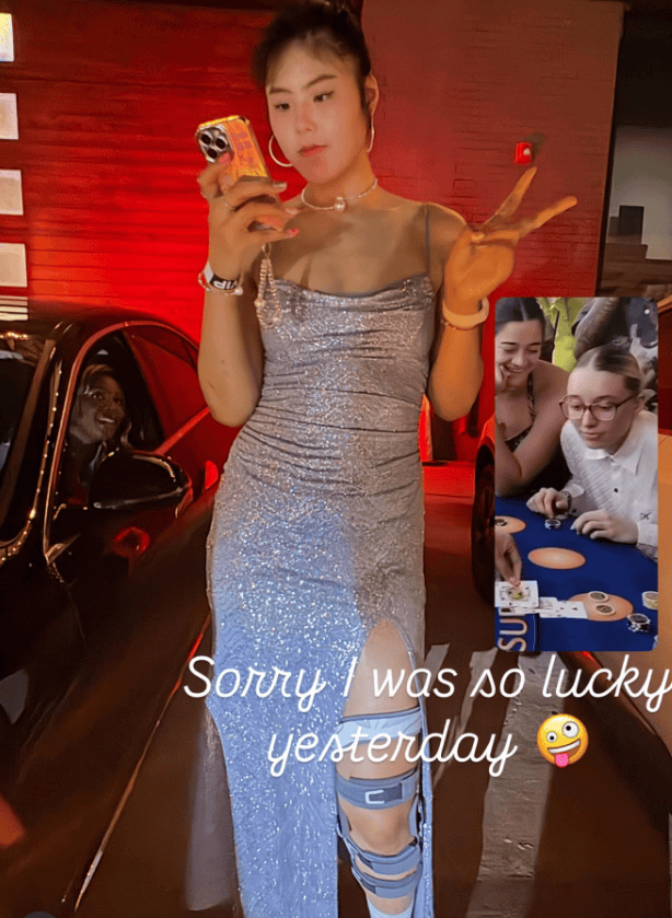 早日康复！李月汝社媒晒照：我的新裙子和支架看起来很棒