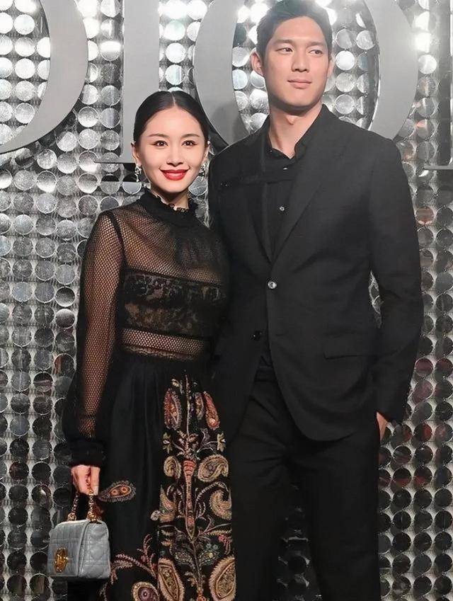  回顾：王子文姐弟恋又栽了，男方回美后再无消息，两人结婚已无可能