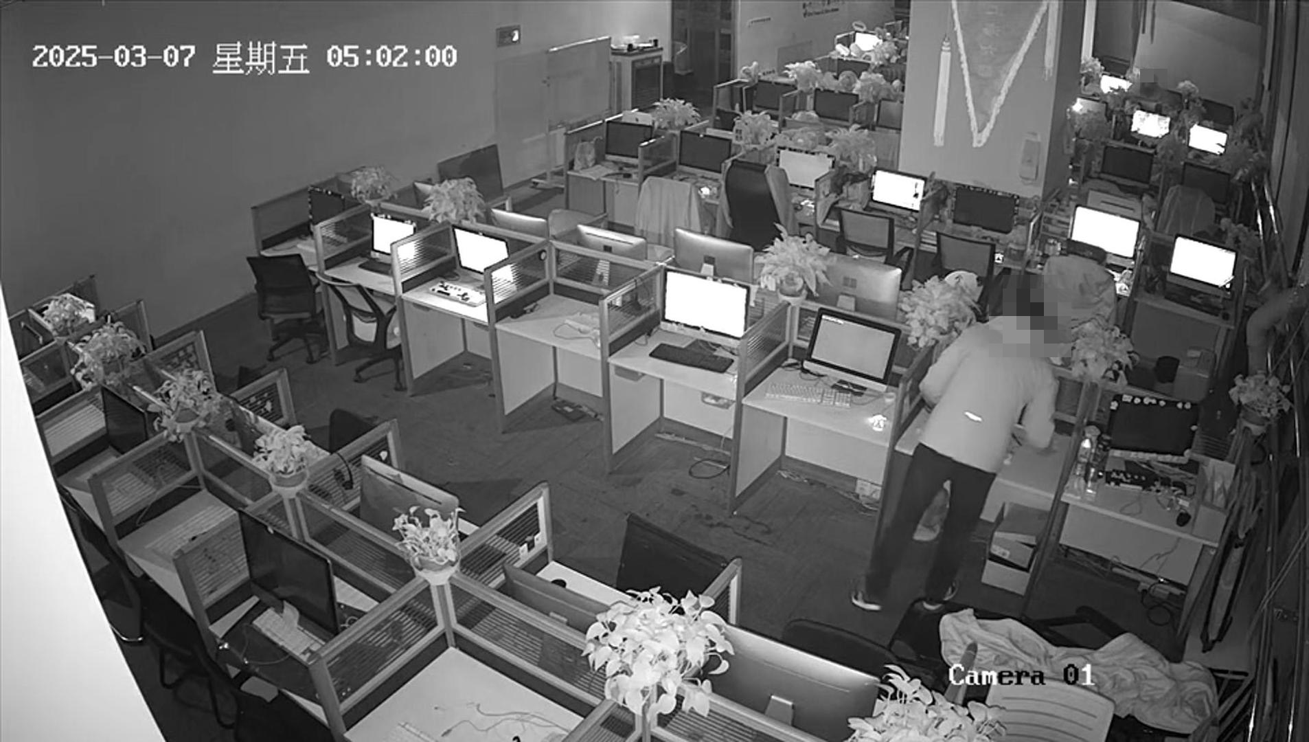 企图窃取企业客户数据信息，不法分子“黑”进计算机
