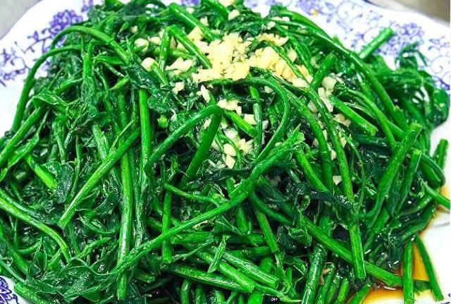推荐菜式：蒜蓉炒树仔菜