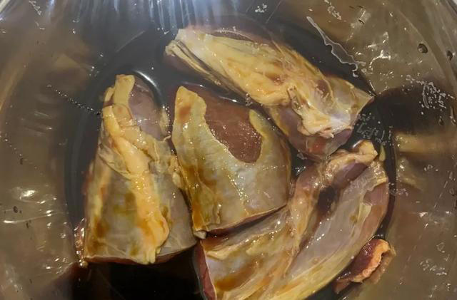 卤牛肉怎么做？不要直接焯水，教你详细做法，好吃入味，不散花