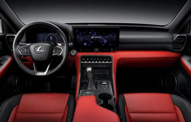 缝缝补补又3年，雷克萨斯IS车型再次更新，这下你会买吗？