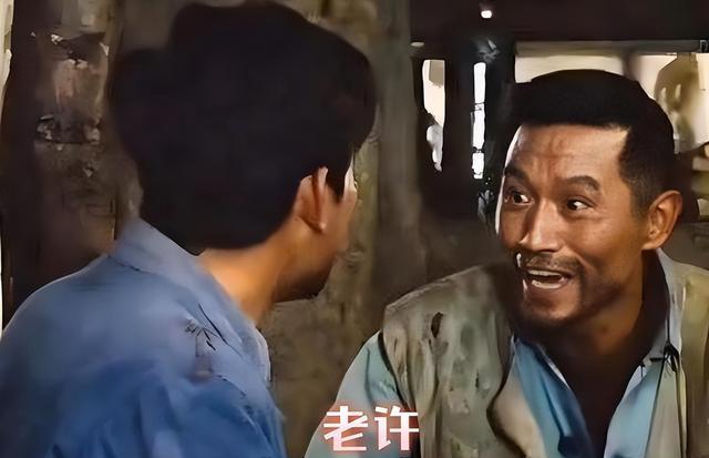 婚礼偶遇陈佩斯朱时茂，一个胡子花白，一个头发乌黑，宛如两代人