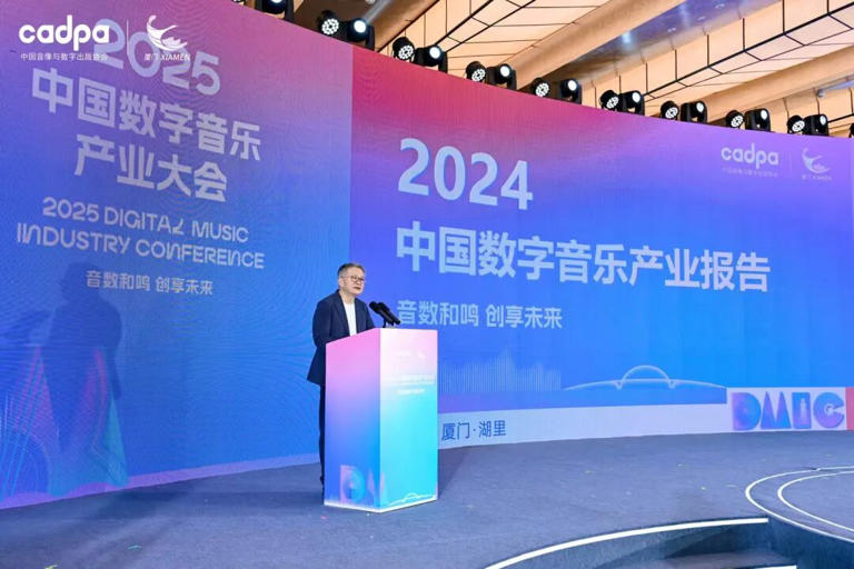 йֲҵģ2113.5Ԫͬ10.8%